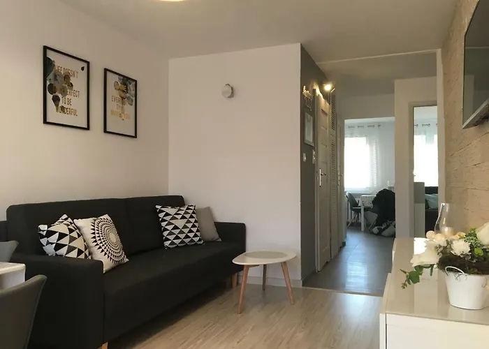 Melisa 2 Apartment *